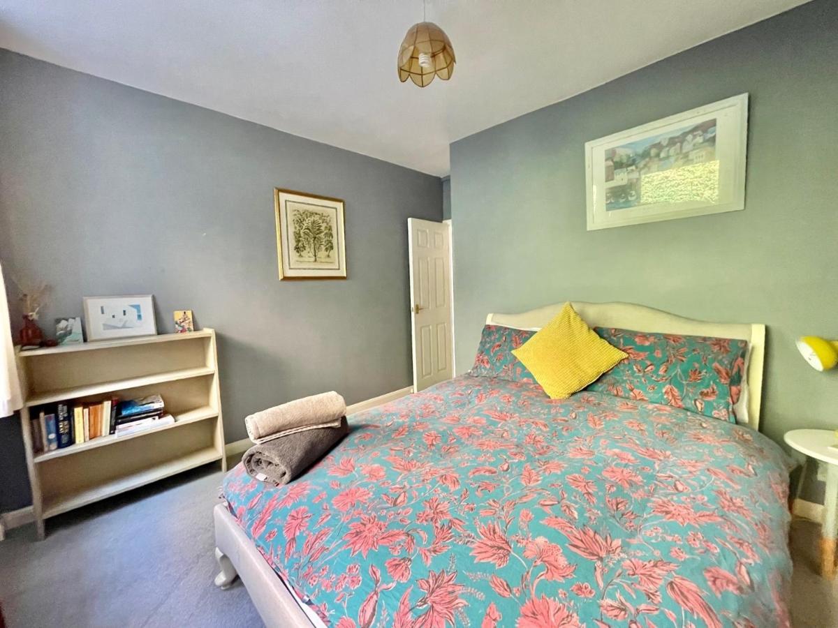 Appartamento Stunning 2 Bed With Sea View In Hastings Old Town Esterno foto
